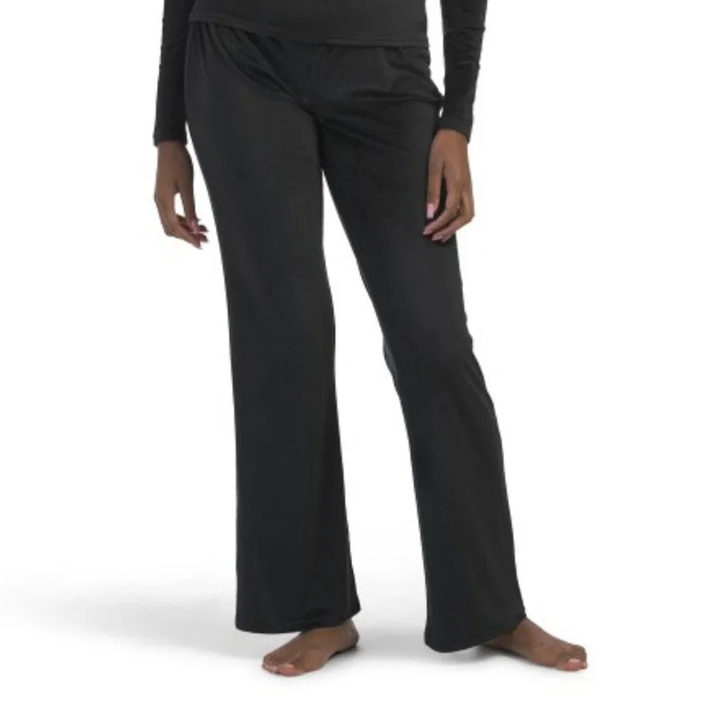 Velvet Fleece Lounge Set With Rhinestone Detail - Picture 2 of 3